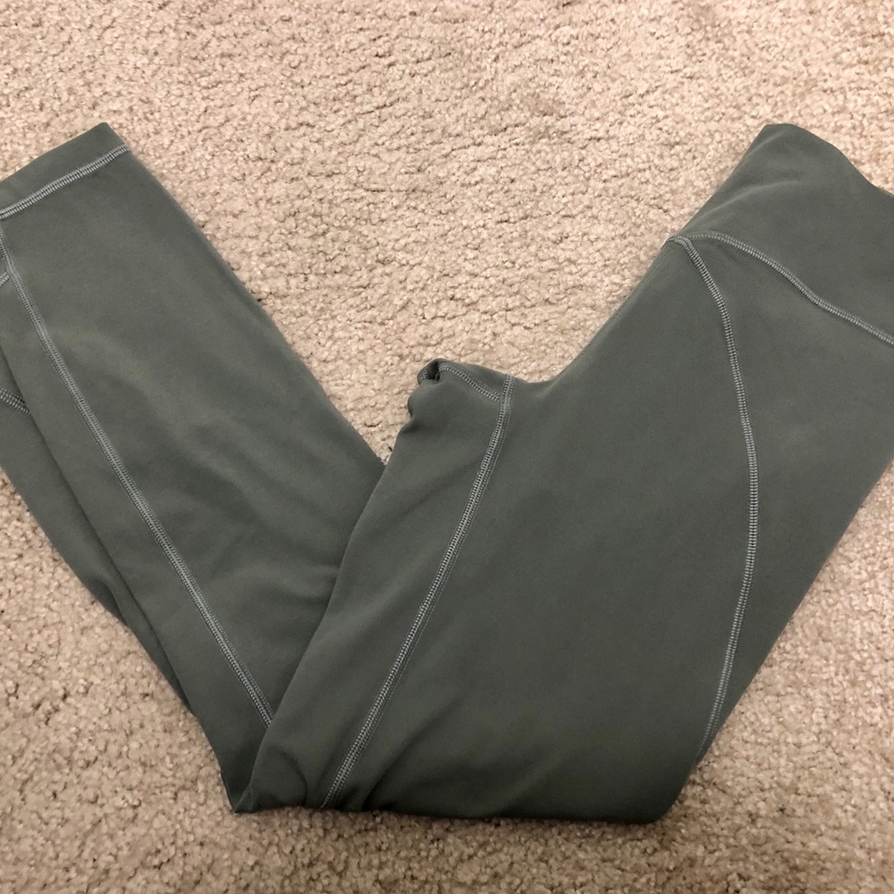‼️SOLD‼️ Lululemon Get Centred Leggings